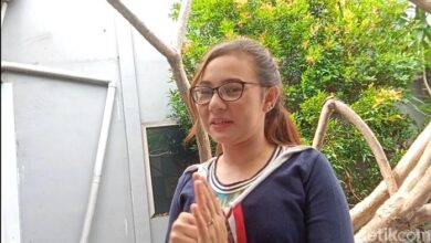 4 Kecelakaan Mobil? Larasati Nugroho Pilih Aman Naik Motor