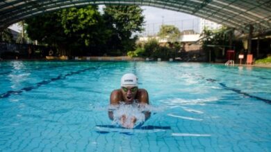 Hilangkan Stres & Dapatkan 7 Manfaat Luar Biasa Renang Gaya Bebas