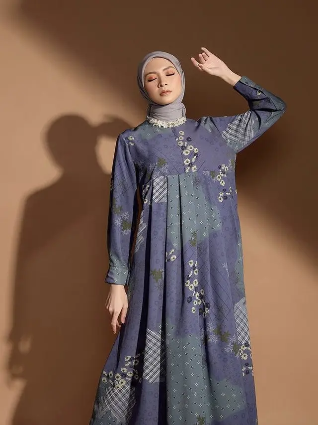 Inspirasi Desain Rumah & Gamis Islami Modern 2025