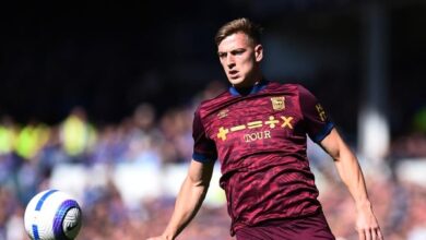 Jamie Carragher: Pesan Menohok untuk Delap, Tolak MU?
