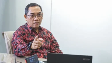 Kominfo Blokir Facebook: Hubungan Sedarah & Hari Telekomunikasi