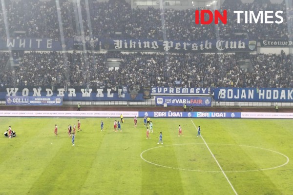Rasakan Gairah Persib: Pesta Bola Bandung yang Spektakuler