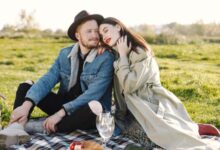 Taurus jatuh cinta? 5 Zodiak pasangan ideal, Pisces paling tulus!