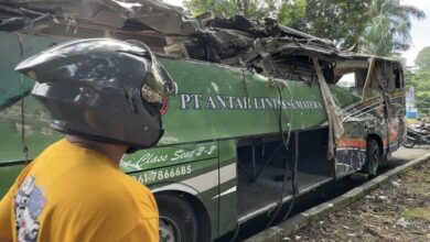 Tragedi ALS: Rem Blong, Belasan Tewas, Kapan Berhenti?