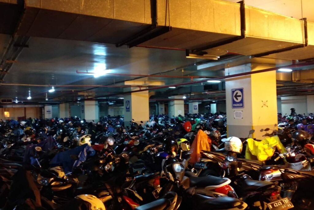 15 Golongan Ini Untung Besar, Tarif Parkir & ERP Naik