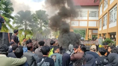 Bentrok Massa & Aparat: 100 Hari Kerja Bupati Pangandaran