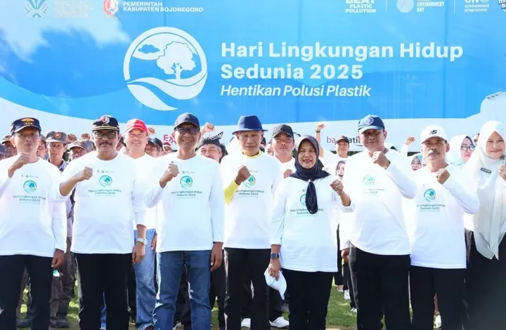 Bojonegoro Bersih: Wahono & Nurul Aksi Nyata di Pasar & Sungai