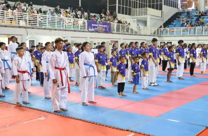 Gresik Karate Championship 2025: Ratusan Atlet Bertarung Hebat