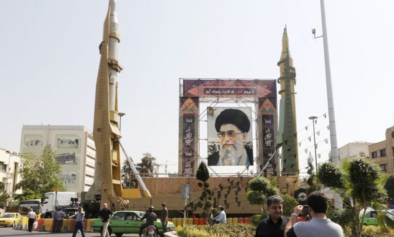 Israel vs Iran: Perang Memanas, AS Diam 2 Minggu?
