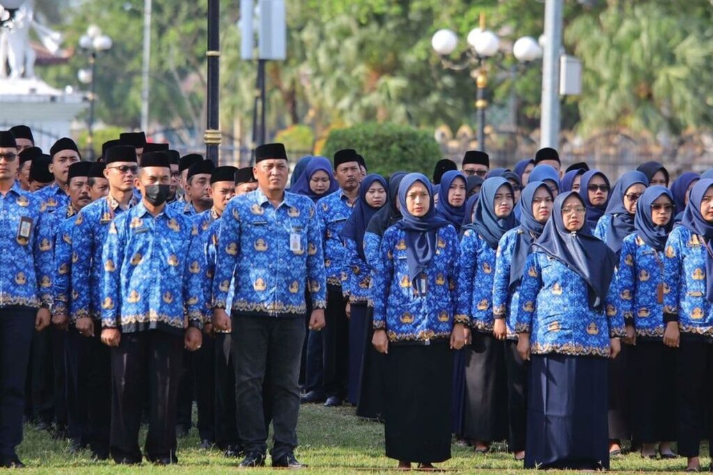 Pensiun ASN Diperpanjang? Ancaman Regenerasi Birokrasi!