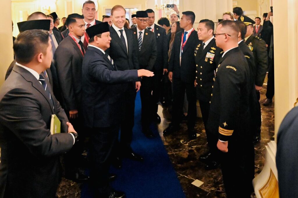 Prabowo Subianto di Rusia: Putin, Pahlawan, & SPIEF 2025