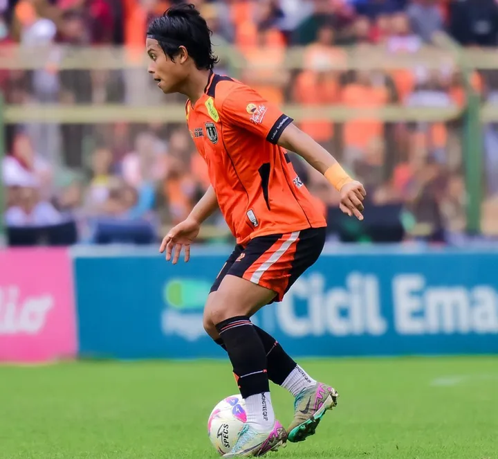 Prediksi Pertandingan Sengit: Persipura vs Persibo, Siapa Juaranya?