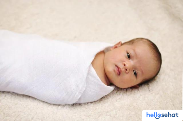 Rahasia Bedong Bayi: Manfaat Ajaib & Cara Praktisnya