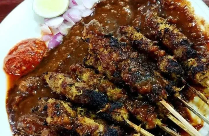Resep Sate Kambing Empuk Wangi: Rahasia Bumbu Kacang Legendaris