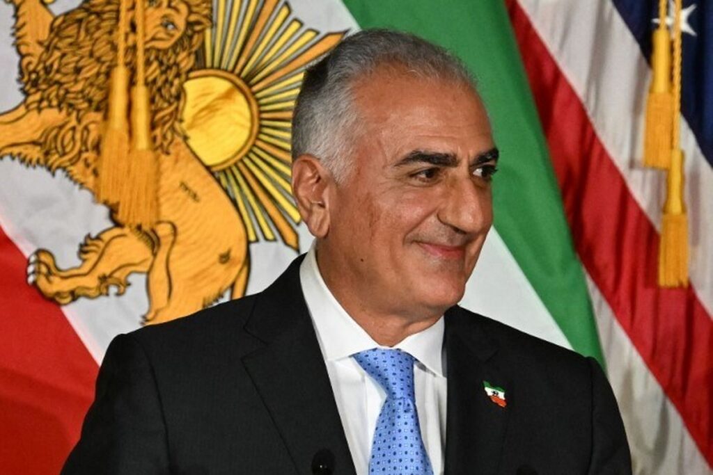 Reza Pahlavi: Pemimpin Transisi Iran? Aksi Jalanan Memanas