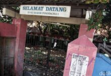 SDN Pocin Terbengkalai: Miris, Bangunan Rusak Memprihatinkan