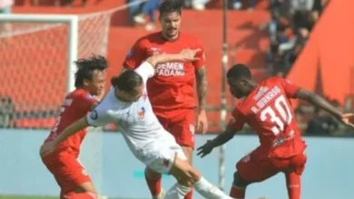 Semen Padang Ditahan Imbang Persik Kediri, 1-1: Laga Sengit!