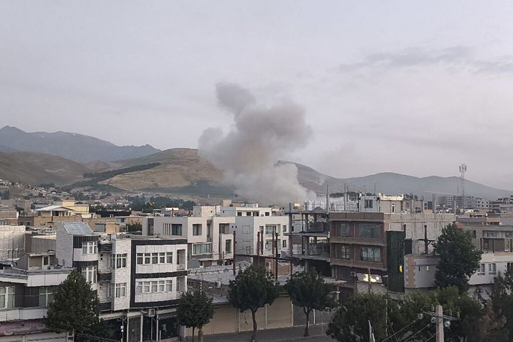 Serangan Israel ke Iran: Kecaman Dunia, Benarkah Patut?