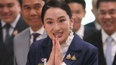 Skandal Telepon Guncang Thailand: PM Didesak Mundur!